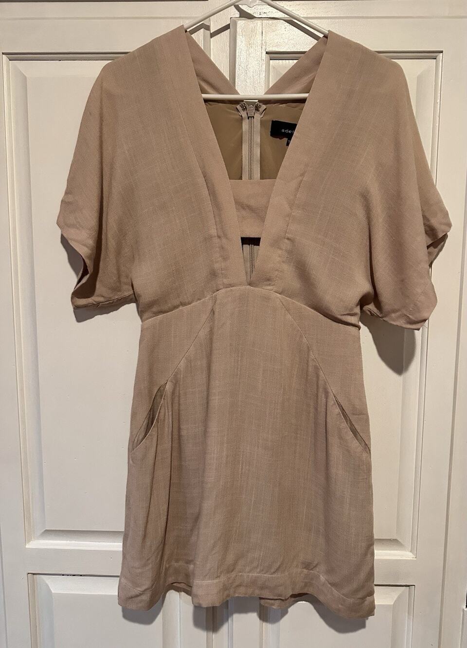 Anthropologie Adelyn Rae Keyhole Dress Size Small Mini Boho Coastal Beige
